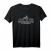 Aufgehender Mittelfinger im Morgenrot - Humorvolles Yoga T-Shirt für Meditations- und Yoga Fans, ideal als Geschenk
