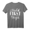 Funny But First Yoga T-Shirt – Lustiges Geschenk für Yoga-Liebhaber, Freunde & Familie zu Geburtstag, Weihnachten, Valentinstag & mehr