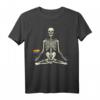 Yoga Skeleton Rainbow Flag Namaste Yogi T-Shirt - Pride & LGBT Support Geschenk für Gay, Lesbisch, Bisexuell & Allies